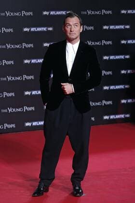 Premiere der TV-Serie The Young Pope in Rom - Jude Law Roma 09-10-2016. The young Pope Serie TV Sky, Rome 9th October 2016. The Young Pope Premiere. SamanthaxZucchi
