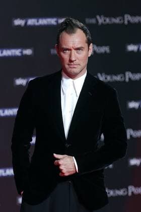 Premiere der TV-Serie The Young Pope in Rom - Jude Law Roma 09-10-2016. The young Pope Serie TV Sky, Rome 9th October 2016. The Young Pope Premiere. SamanthaxZucchi