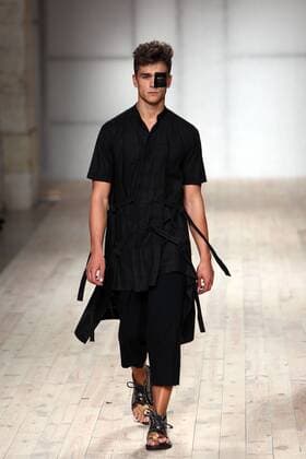 October 9, 2016 - Lisbon, Portugal - A model presents a creation from the fashion designer Lidija Kolovrat Spring Summer 2017 collection during the Lisbon Fashion Week on October 9, 2016 in Lisbon, Portugal. Photo: Lisbon Portugal - ZUMAf123