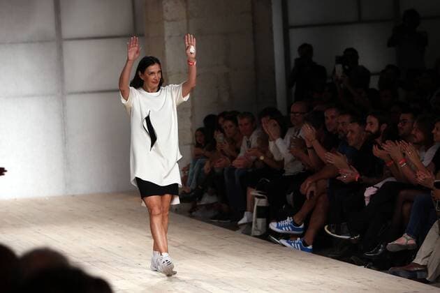October 9, 2016 - Lisbon, Portugal - The fashion designer Lidija Kolovrat acknowledges cheers after presenting the Spring Summer 2017 collection during the Lisbon Fashion Week on October 9, 2016 in Lisbon, Portugal. Photo: Lisbon Portugal - ZUMAf123