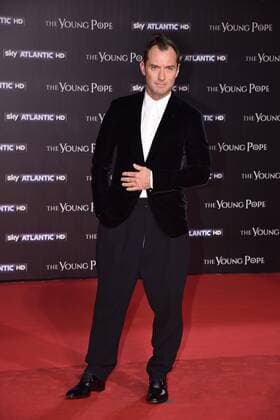 Premiere der TV-Serie The Young Pope in Rom - Rome, The Space Cinema Moderno - Preview of the Film The Young Pope, Pictured: Jude Law  Copyright: xVincenzoxLandix