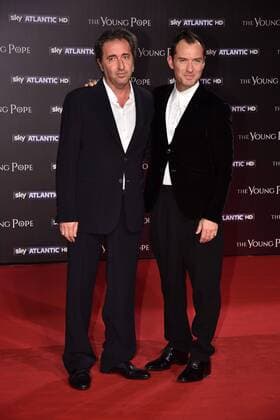 Premiere der TV-Serie The Young Pope in Rom - Rome, The Space Cinema Moderno - Preview of the Film The Young Pope, In the picture: Paolo Sorrentino Jude Law  Copyright: xVincenzoxLandix