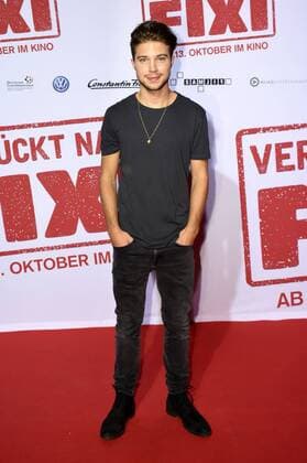 Jascha Rust bei der Premiere des Kinofilms Verrückt nach Fixi im Mathäser Filmpalast. München, 09.10.2016 Foto:xP.xSchönbergerx xFuturexImage
