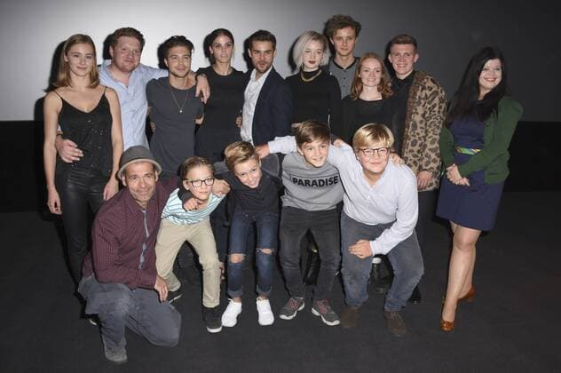 Regsisseur Mike Marzuk mit seinem Cast bei der Premiere des Kinofilms Verrückt nach Fixi im Mathäser Filmpalast. München, 09.10.2016 Foto:xP.xSchönbergerx xFuturexImage