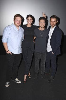 Roland Schreglmann, Lisa Tomaschewsky, Jascha Rust und Lucas Reiber bei der Premiere des Kinofilms Verrückt nach Fixi im Mathäser Filmpalast. München, 09.10.2016 Foto:xP.xSchönbergerx xFuturexImage