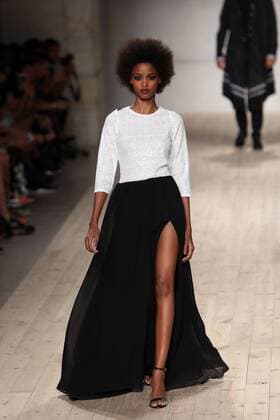 October 9, 2016 - Lisbon, Portugal - A model presents a creation from the Angolan fashion designer Nadir Tati Spring Summer 2017 collection during the Lisbon Fashion Week on October 9, 2016 in Lisbon, Portugal. Lisbon Portugal  - ZUMAn230