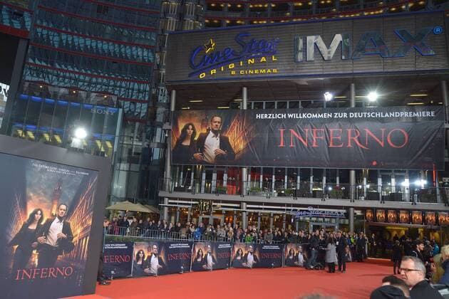 Deutschlandpremiere INFERNO Grosser Teppich zur Premiere Ankunft zur Deutschlandpremiere INFERNO im Cinestar Sony Center in Berlin am 10.10.2016