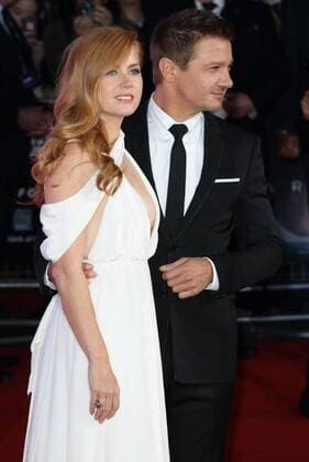 BFI LFF 2016 - Arrival screening London, UK. Amy Adams and Jeremy Renner at the London Film Festival Royal Bank of Canada Gala screening of the film Arrival at the Odeon Leicester Square London, London on October 10th 2016 LMK73-62571-101016 
