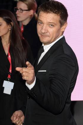 Jeremy Renner bei der Arrival Film Premiere im Rahmen vom BFI Film Festival am 10.10.2016 in London 60th Annual BFI London Film Festival - Arrival Premiere in London, 2016 