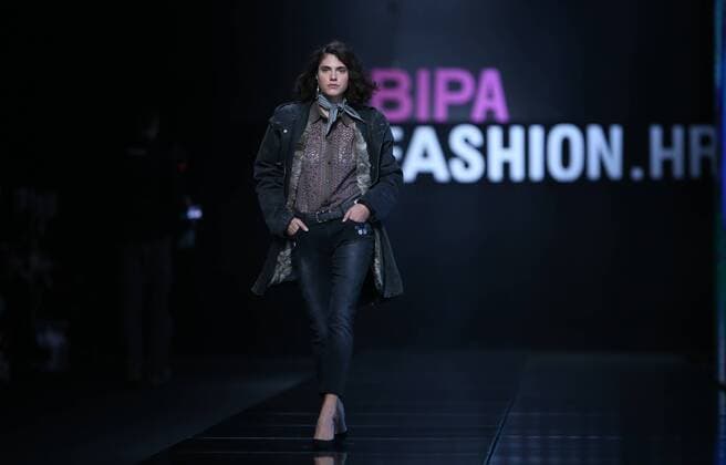 PXL_BIPA_Robert Sever fashion show 11.10.2016., Zagreb Fair, Zagreb, Croatia - BIPA Fashion.hr. Robert Sever fashion show.  IgorxSoban PIXSELL