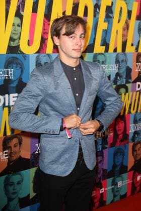 Timmi Trinks bei der Die Welt der Wunderlichs Film Premiere am 12.10.2016 in Berlin Die Welt der Wunderlichs Filmpremiere in Berlin, 2016 
