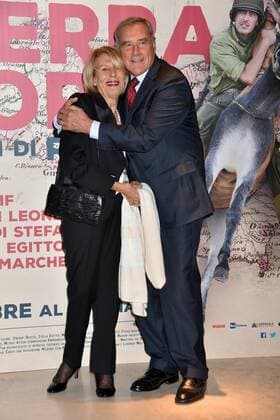 In Guerra per Amore Filmpremiere in Rom Rome, Red Carpet In Guerra per Amore. Pictured: Aldo Grasso, Grasso Maria  Copyright: xCamillaxMorandix xIPAx