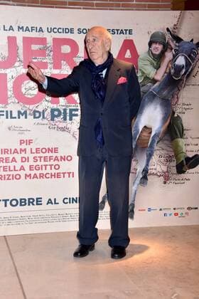 In Guerra per Amore Filmpremiere in Rom Rome, Red Carpet In Guerra per Amore. Pictured: Giuliano Montaldo  Copyright: xCamillaxMorandix xIPAx