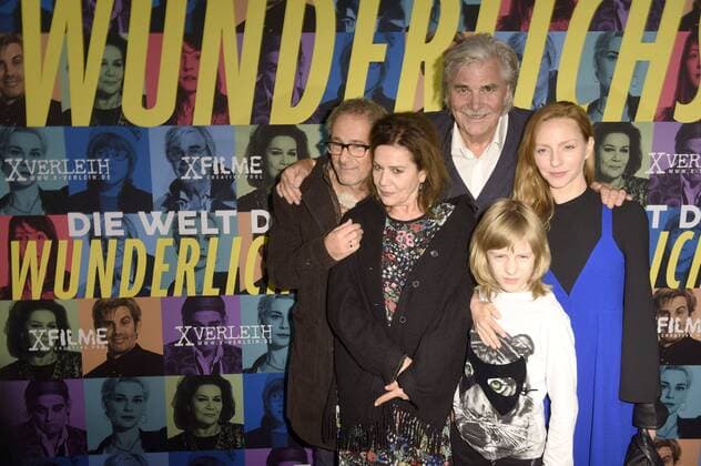 Dani Levy, Hannelore Elsner, Peter Simonischek, Ewi Rodriguez und Katharina Schüttler bei der Premiere des Kinofilms Die Welt der Wunderlichs im Kant Kino. Berlin, 12.10.2016 Foto:xF.xKernx xFuturexImage