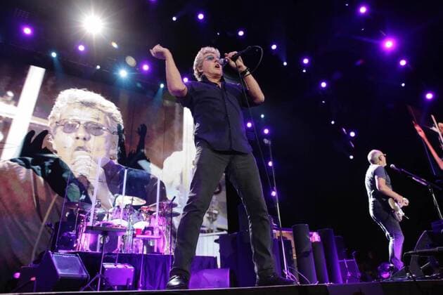 The Who Konzert in Mexiko-Stadt October 12, 2016 - Mexico - EUM20161012ESP11.JPG.CIUDAD DE MEXICO.- Music Musica-The Who.- La banda britanica The Who, durante su concierto la noche de este miercoles 12 de octubre de 2016 en el Palacio de los Deportes de la Ciudad de Mexico.  - ZUMAu78_
