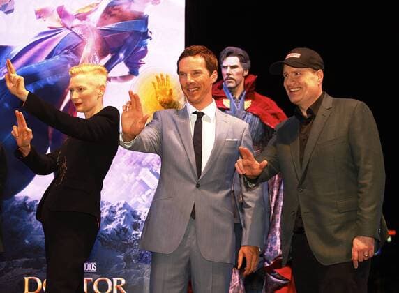 Doctor Strange Filmpremiere in Hongkong October 13, 2016 - The actor Benedict Cumberbatch ( C ) and actress Tilda Swinton ( L ) strike a pose on the stage at the inauguration ceremony of the latest Hollywood movie DOCTOR STRANGE World Premier ahead of U.S. in Hong Kong. Oct 13, 2016. Hong Kong. ZUMA - ZUMAl137