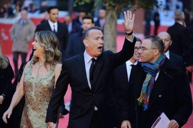 Filmfest in Rom - roter Teppich für den Preis für das Lebenswerk October 13, 2016 - Rome, Italy - American actor TOM HANKS and his wife on the red carpet at Rome Film Festival 2016 at Audiutorium in Rome. Rome Italy - ZUMAi15_