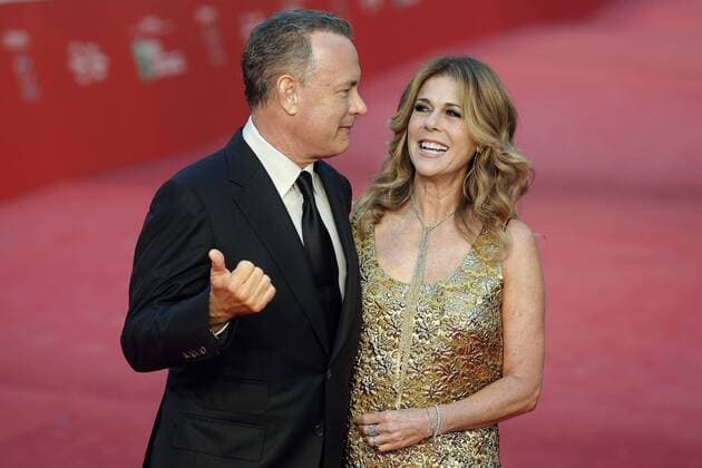 Filmfest in Rom - Tom Hanks auf dem roten Teppich Tom Hanks con la moglie Rita Wilson Tom Hanks with his wife Rita Wilson Roma 13-10-2016. Festa del Cinema di Roma XI edizione Rome 13th October 2016. Rome Film Fest XI edition. Foto Samantha Zucchi Insidefoto SamanthaxZucchi