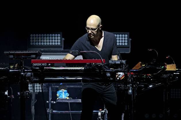 SCHILLER LIVE 2016. Keyboarder Christopher von Deylen ( Schiller ) während eines Konzertes im Rahmen seiner SCHILLER LIVE 2016 - Tour am 13.10.2016 vor 3.500 Fans in der Arena Leipzig.