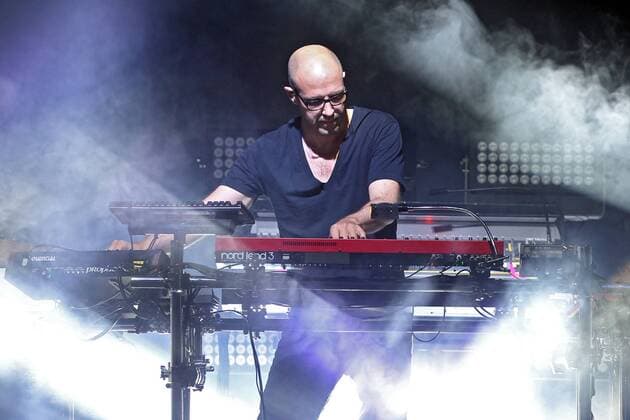 SCHILLER LIVE 2016. Keyboarder Christopher von Deylen ( Schiller ) während eines Konzertes im Rahmen seiner SCHILLER LIVE 2016 - Tour am 13.10.2016 vor 3.500 Fans in der Arena Leipzig.