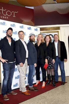 Till Endemann, Eric Welbers, Joi Johannsson, Franka Potente, Sabina Arnold und Matthias Walther bei der Premiere des ARD Fernsehfilms Der Island-Krimi: Der Tote im Westfjord in der Astor Film Lounge. Berlin, 13.10.2016 Foto:xA.xBuggex xFuturexImage
