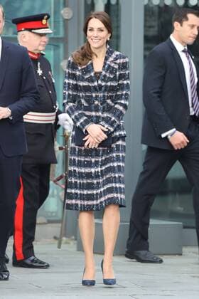 . 14 10 2016. Manchester, United Kingdom. The Duke and Duchess of Cambridge leaving the National Football Museum in Manchester.  xStephenxLockx xi-Imagesx IIM-13603-0019