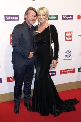Ulla Kock am Brink mit ihrem Freund Peter Fissenewert bei der 10. Verleihung der Goldenen Bild der Frau 2016 im Hamburger Stage Theater. Hamburg, 13.10.2016 Foto:xH.xHartmannx xFuturexImage