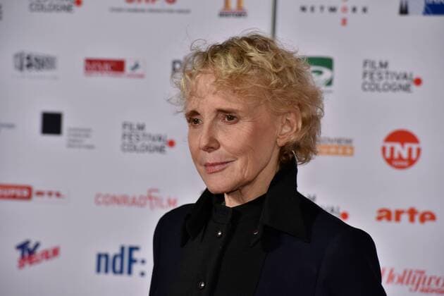 französische Filmregisseurin und Drehbuchautorin Claire Denis posiert am 14.10.2016 in Köln auf dem roten Teppich beim International Film Award NRW im Rahmen des Film Festival Cologne. (vormals: Cologne Conference) ein internationales Film- und Fernsehfestival in Köln.
