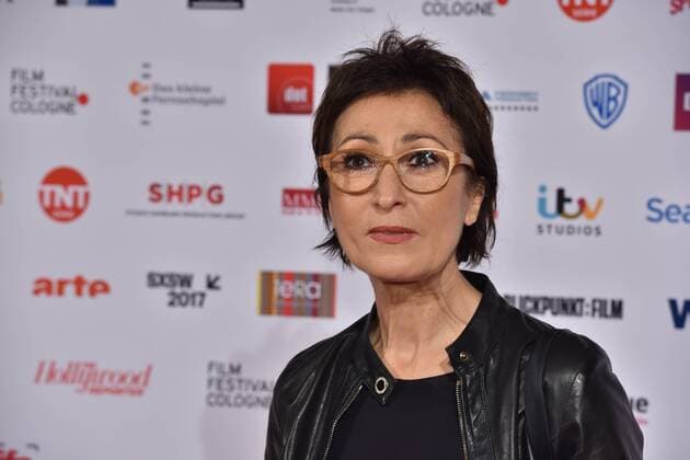 Die Schriftstellerin und Schauspielerin Renan Demirkan posiert am 14.10.2016 in Köln auf dem roten Teppich beim International Film Award NRW im Rahmen des Film Festival Cologne. (vormals: Cologne Conference) ein internationales Film- und Fernsehfestival in Köln.