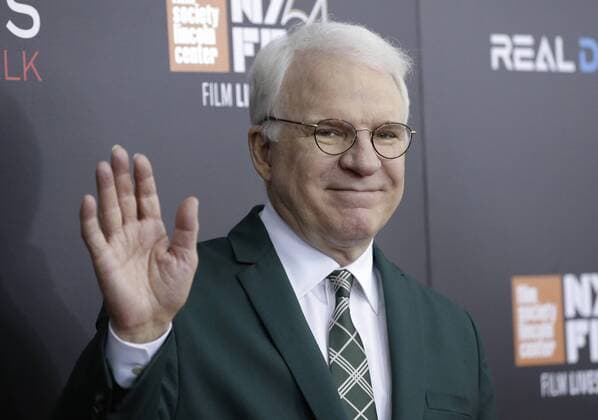 Steve Martin arrives on the red carpet at a Special World Premiere Presentation of Billy Lynn s Long Halftime Walk part of New York Film Festival at AMC Loews Lincoln Square 13 Theater on October 14, 2016 in New York City.  NYP20161014106 JOHNxANGELILLO