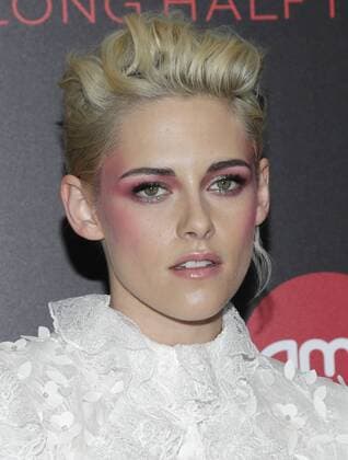 Kristen Stewart arrives on the red carpet at a Special World Premiere Presentation of Billy Lynn s Long Halftime Walk part of New York Film Festival at AMC Loews Lincoln Square 13 Theater on October 14, 2016 in New York City.  NYP20161014108 JOHNxANGELILLO