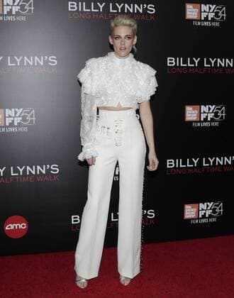 Kristen Stewart arrives on the red carpet at a Special World Premiere Presentation of Billy Lynn s Long Halftime Walk part of New York Film Festival at AMC Loews Lincoln Square 13 Theater on October 14, 2016 in New York City.  NYP20161014109 JOHNxANGELILLO