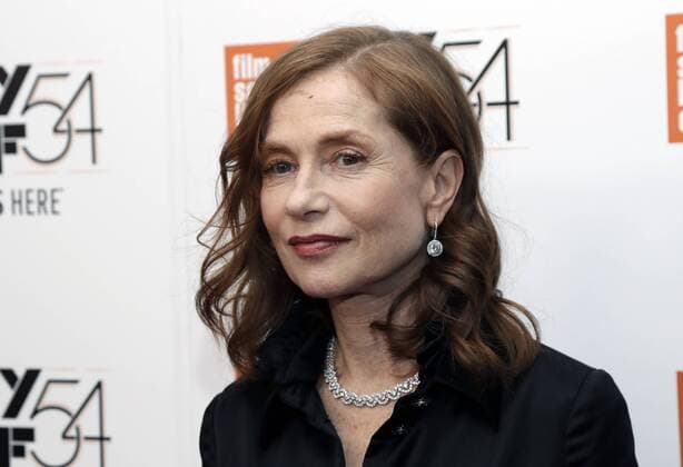 New York Filmfestival: Things To Come Premiere Isabelle Huppert arrives on the red carpet at the 54th New York Film Festival -Things to Come Elle at Alice Tully Hall, Lincoln Center on October 14, 2016 in New York City.  NYP20161014138 JOHNxANGELILLO