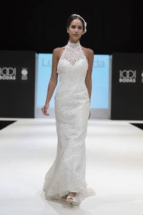 October 14, 2016 - Madrid, Spain - A model walks during Bridal Fashoin Of San Patrick show At Fashion Week Madrid 1001 Wedding, in Madrid, Spain, on October 14, 2016. Madrid Spain  - ZUMAn230