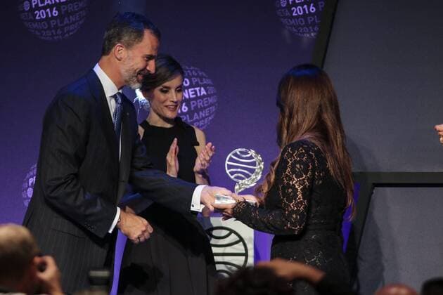 15.10.16. Dolores Redondo Planeta award gala in Barcelona King Felipe and queen Letizia attending the gala  IsmaelxTato
