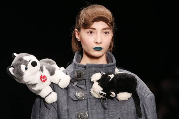 MOSCOW, RUSSIA - OCTOBER 16, 2016: A model showcases creations during a runway show for the Spring Summer 2017 collection by Russian fashion designer Yegor Zaitsev at the Mercedes-Benz Fashion Week Russia in the Manege Central Exhibition Hall. Vyacheslav Prokofyev TASS  TS034AD6