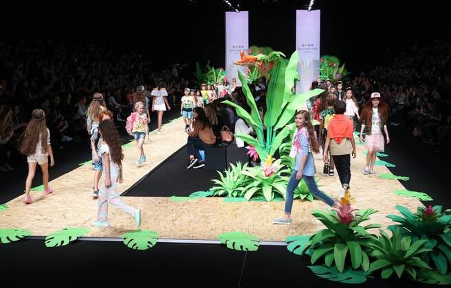 MOSCOW, RUSSIA - OCTOBER 16, 2016: Models showcase creations during a runway show for the Spring Summer 2017 collection by the Detsky Mir collection in the Manege Central Exhibition Hall. Vyacheslav Prokofyev TASS  TS034AEA