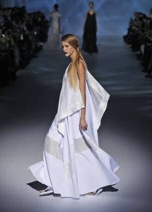 October 16, 2016 - Kiev, Ukraine - A model presents a creation by Ukrainian designer OLENA DATS, during the Ukrainian Fashion Week in Kiev, Ukraine,on 16 October,2016. The fashion event presents Spring Summer 2017 collections by Ukrainian and International designers,from 12 to 18 October. Kiev Ukraine - ZUMAg194