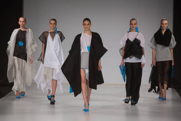 Models present creations by Serbian fashion designer Sonja Jocic during the Gombold ujra Central Europe fashion design competition in Budapest, Hungary, on Oct. 16, 2016. Sonja Jocic won the Best International Desinger award. The competition was held by Hungary s Design Terminal. )(zcc) HUNGARY-BUDAPEST-FASHION-COMPETITION AttilaxVolgyi 