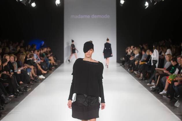 (161016) -- BUDAPEST, Oct. 16, 2016 -- Models present creations by Croatian fashion brand Madame Demode during the Mercedes-Benz Fashion Week Central Europe in Budapest, Hungary on Oct. 16, 2016.) HUNGARY-BUDAPEST-FASHION WEEK CENTRAL EUROPE AttilaxVolgyi 