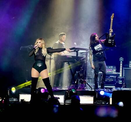 October 16, 2016 - Mexico - EUM20161016ESP23.JPG.CIUDAD DE MEXICO Music Musica-Demi Lovato.- Concierto de la cantante estadounidense Demi Lovato en el Palacio de los Deportes de la Ciudad de Mexico, este domingo 16 de octubre de 2016.  - ZUMAu78_