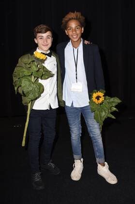 Maurizio Magno und Chieloka Nwokolo bei der Premiere des Kinofilms Burg Schreckenstein im Mathäser Filmpalast. München, 16.10.2016 Foto:xP.xSchönbergerx xFuturexImage