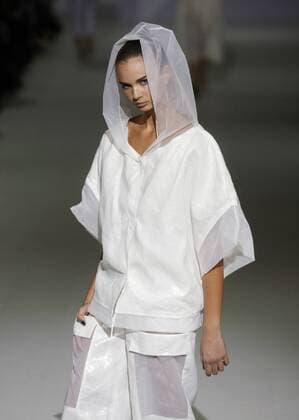 October 16, 2016 - Kiev, Ukraine - A model presents a creation by Ukrainian designer Ludmila Kislenko,during Ukrainian Fashion Week ,at Mystetskyi Arsenal in Kiev, Ukraine,16 October,2016. The event presents Spring Summer - 2017 collections by Ukrainian and International designers from 12 to 18 October. Kiev Ukraine  - ZUMAn230