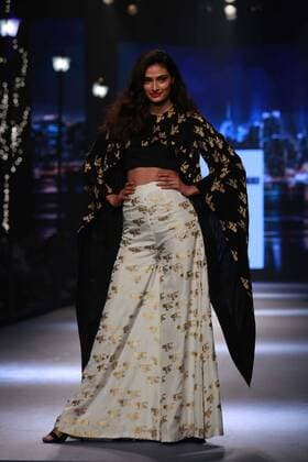 NEW DELHI, INDIA - OCTOBER 15: Bollywood Actress Athiya Shetty showcases the creation of designer Masaba Gupta during Amazon India Fashion Week Spring-Summer 17 at NSIC Exhibition Complex on October 15, 2016 in New Delhi, India. (Photo by Amal Ks Hindustan Times) Amazon India Fashion Week Spring Summer 2017
