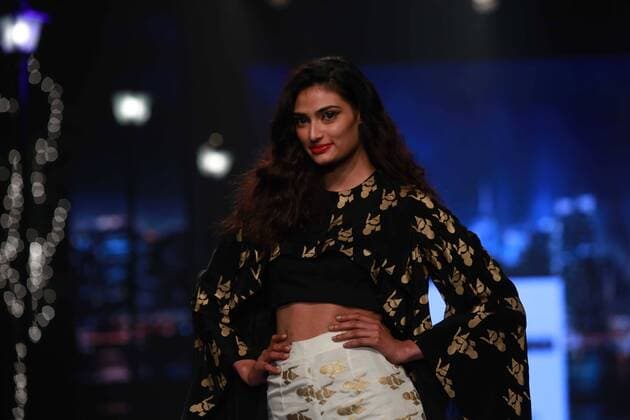 NEW DELHI, INDIA - OCTOBER 15: Bollywood Actress Athiya Shetty showcases the creation of designer Masaba Gupta during Amazon India Fashion Week Spring-Summer 17 at NSIC Exhibition Complex on October 15, 2016 in New Delhi, India. (Photo by Amal Ks Hindustan Times) Amazon India Fashion Week Spring Summer 2017