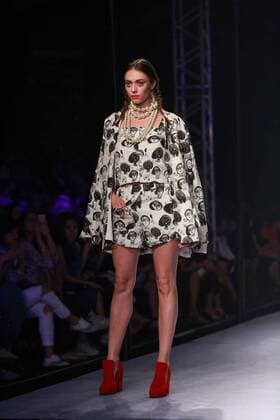 NEW DELHI, INDIA - OCTOBER 15: A model showcases the creation of designer Masaba Gupta during Amazon India Fashion Week Spring-Summer 17 at NSIC Exhibition Complex on October 15, 2016 in New Delhi, India. (Photo by Amal Ks Hindustan Times) Amazon India Fashion Week Spring Summer 2017
