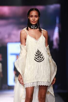 NEW DELHI, INDIA - OCTOBER 15: A model showcases the creation of designer Masaba Gupta during Amazon India Fashion Week Spring-Summer 17 at NSIC Exhibition Complex on October 15, 2016 in New Delhi, India. (Photo by Amal Ks Hindustan Times) Amazon India Fashion Week Spring Summer 2017