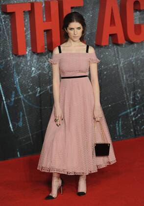 October 17, 2016 - London, England, United Kingdom - Anna Kendrick attends the European Premiere of The Accountant at Empire Leciester Square. London United Kingdom - ZUMAs147
