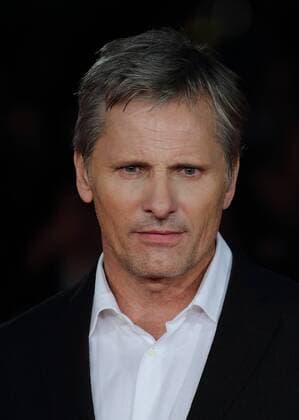 Filmfest in Rom - Captain Fantastic Filmpremiere Otober 17, 2016 - Rome, Italy - British actor VIGGO MORTENSEN on the red capet of Captain Fantastic during the ROme Film Festival 2016. Rome Italy - ZUMAi15_