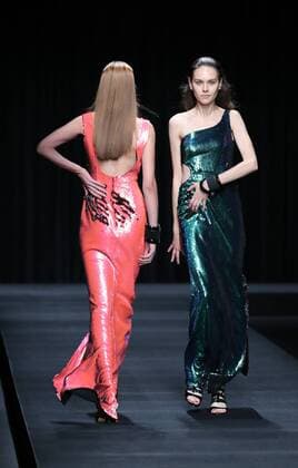 October 17, 2016, Tokyo, Japan - Models display creations of Japanese designer Tae Ashida at her spring and summer collection in Tokyo as a part of Japan Fashion Week on Monday, October 17, 2016. Tae Ashida celebrated her 25th anniversary collection.  (lwxa005441)